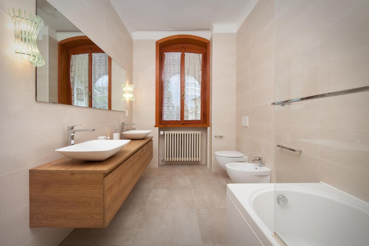 Villa Francesca-Grande Appartamento In Riva Al Lago Brenzone Extérieur photo